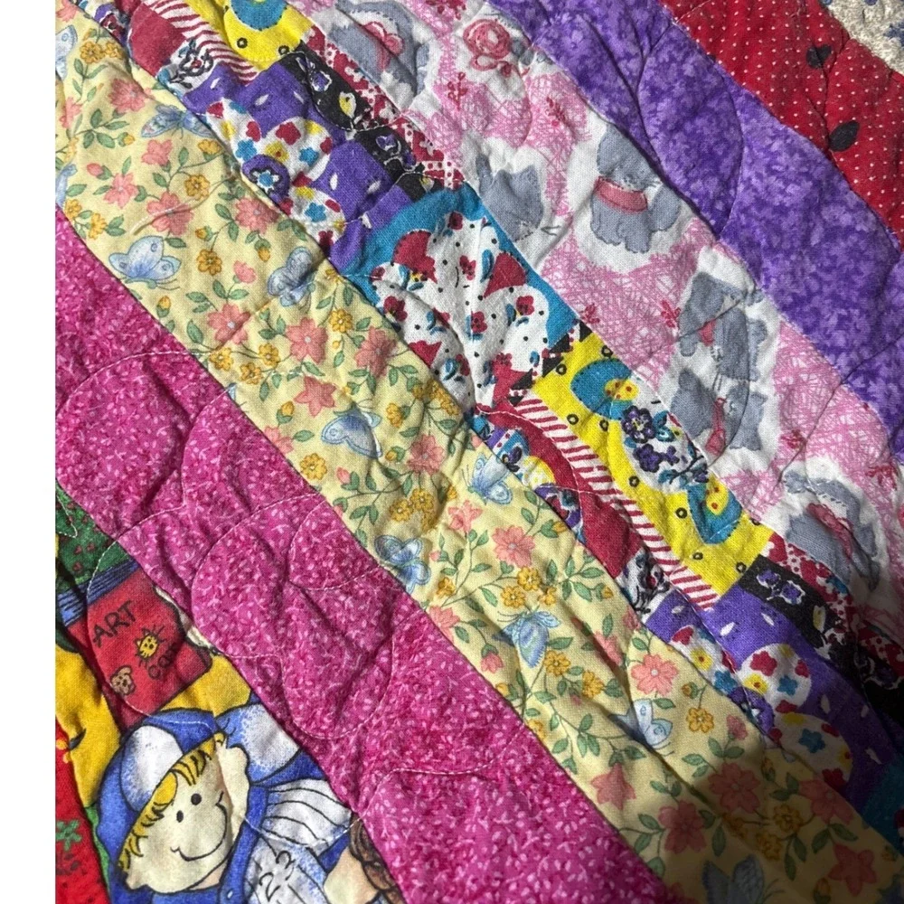 Vintage Handmade Patchwork String Quilt Looney Tunes Disney Throw Blanket 64x90